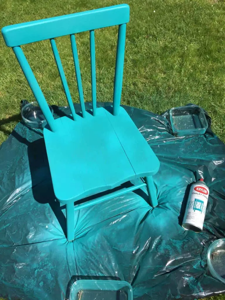 blue chalk painted chair 