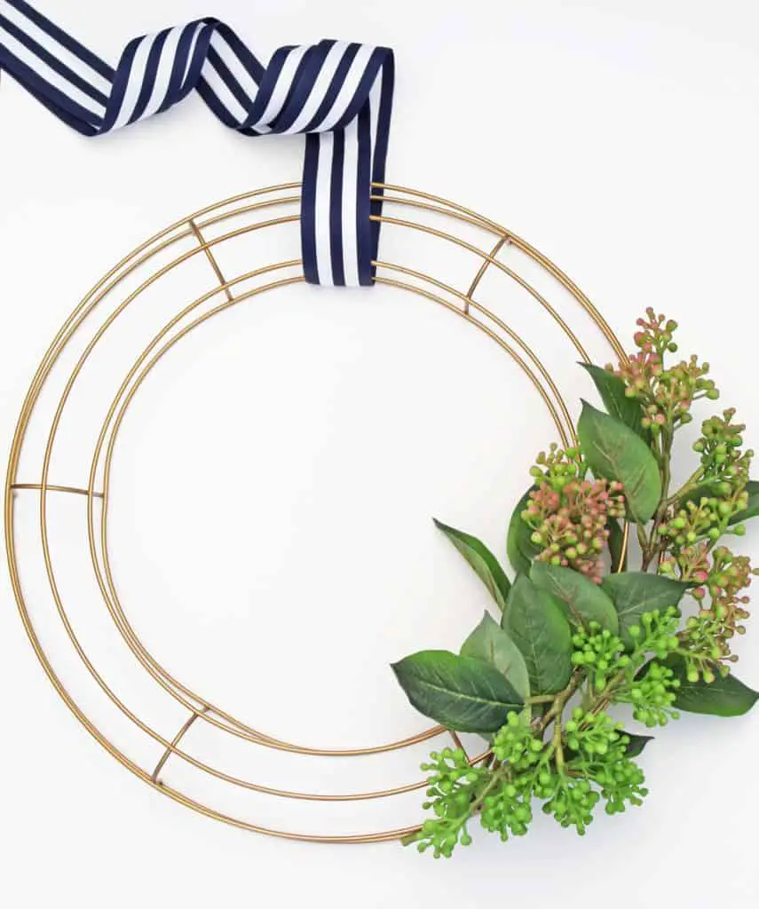 diy modern succulent wreath 