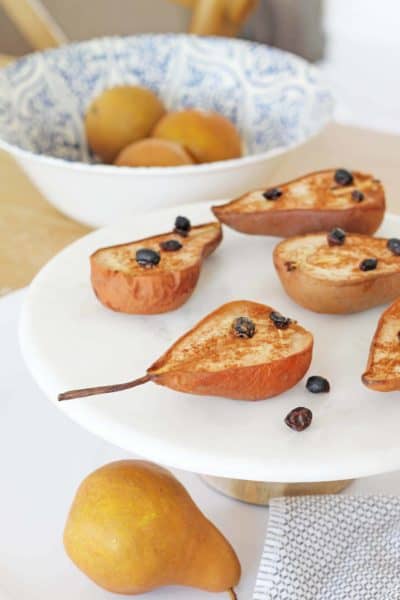 Baked Cinnamon Pears With Currants