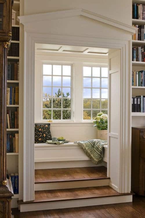 Window seat reading nook 