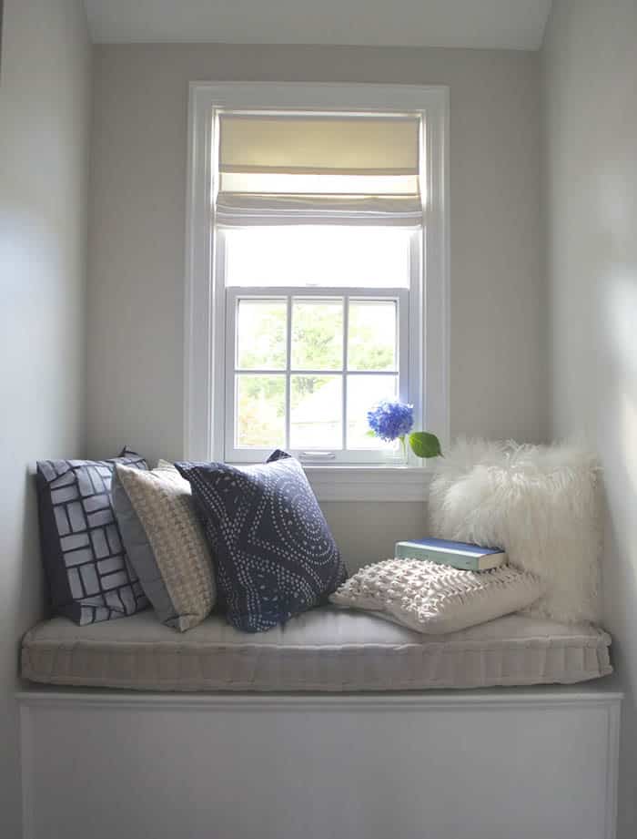 Cozy window seat reading nook 