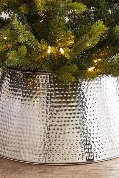 8 Creative Christmas Tree Collars to Spruce Up Your Tree