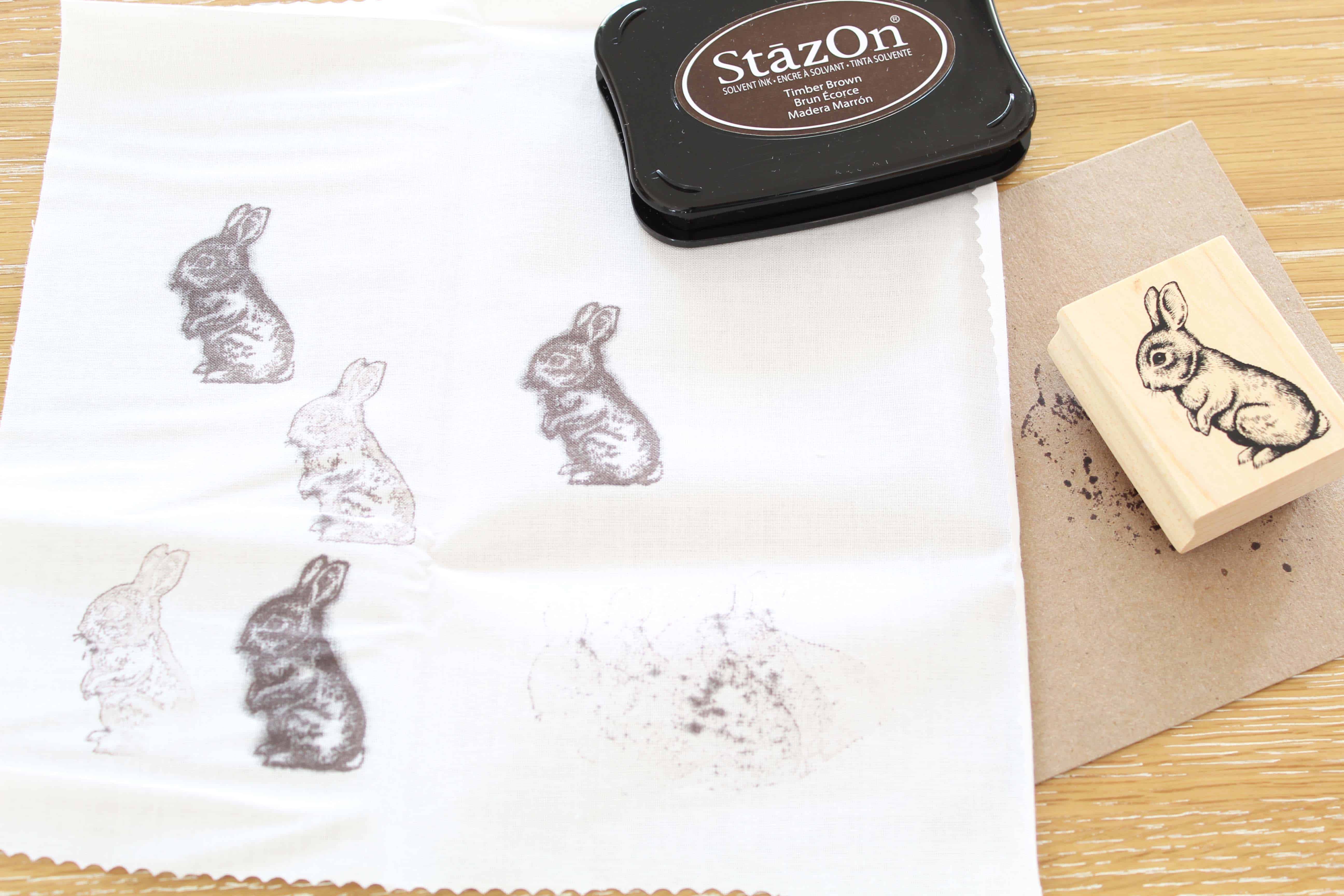 how to make hand stamped bunny napkins 