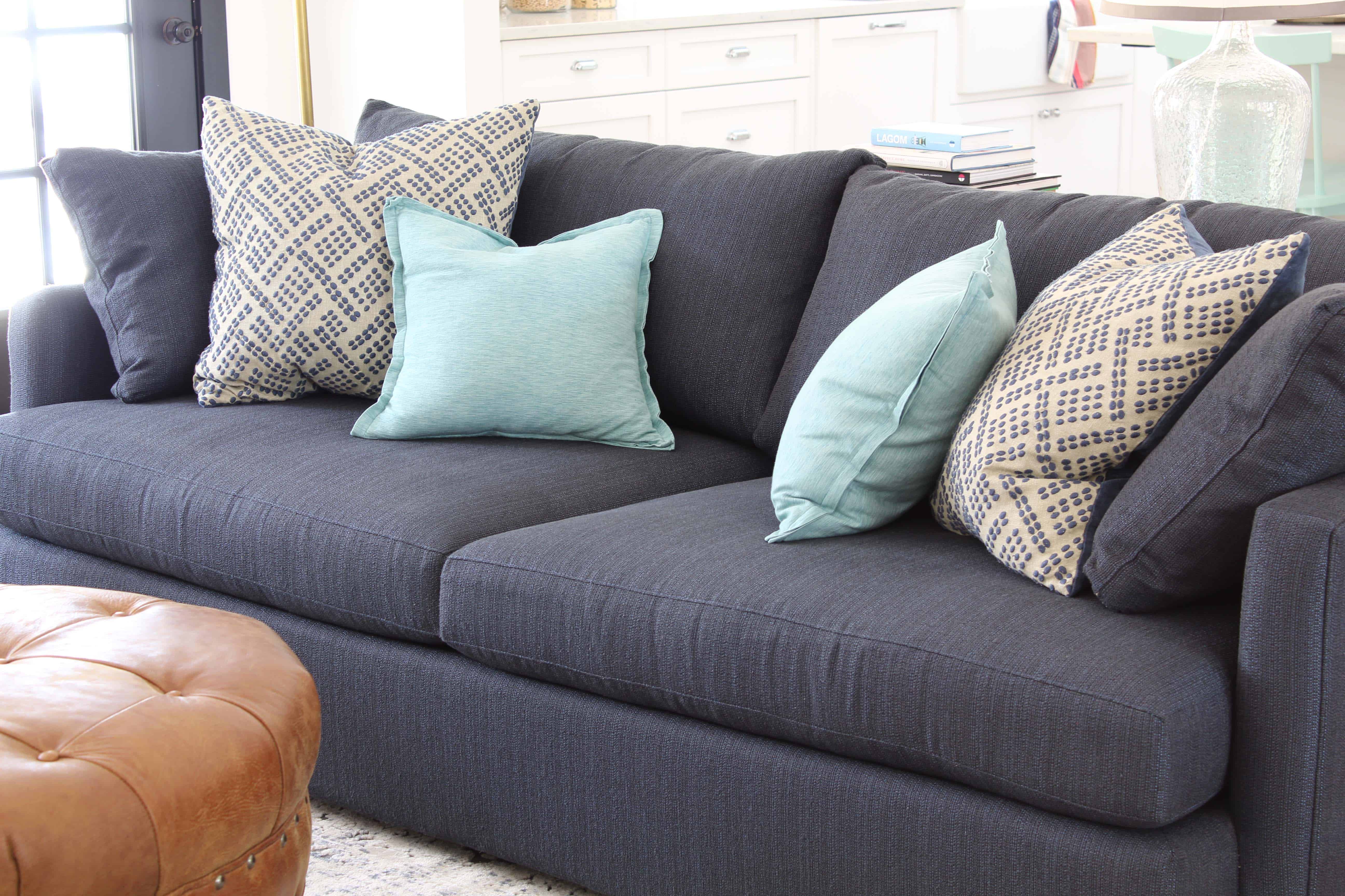 navy blue crate and barrel lounge II petite sofa 