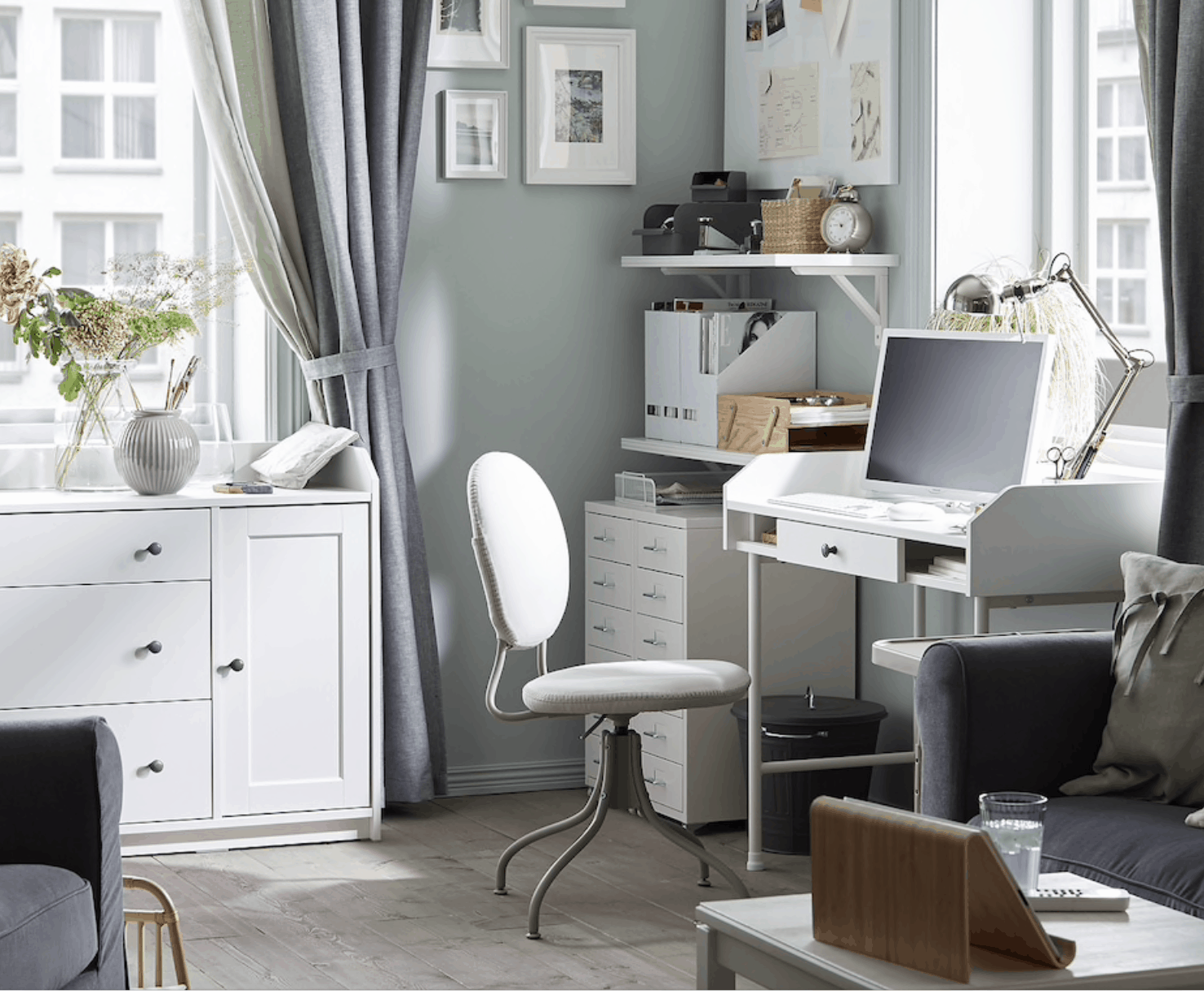 home office nook in living room 